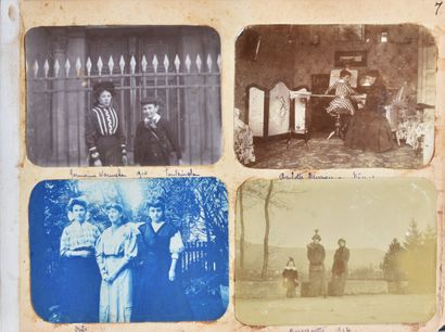 null FRANCE

Set of photographs including an album of the family of the pilot Marcel...