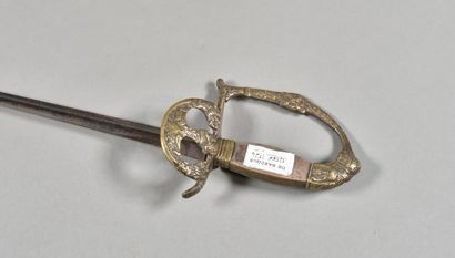 null FRANCE

Epée Restauration clavier avec tête d'Henri IV 

Monture bronze ciselée...