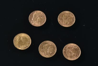 null FRANCE

Lot of five 20 francs gold coins, rooster, "Dieu protège la France"...