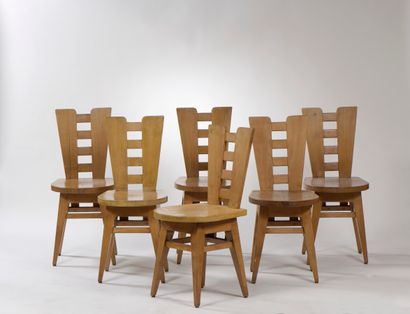 null Henry-Jacques LE MÊME (1897-1997)

Work of the 1930s

Set of six chairs

Oak

H....