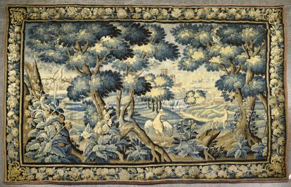 null AUBUSSON

Grande tapisserie à décor de paysages arborés et cascade animés d'animaux...