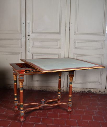 null ^ Table à jeu rectangulaire à plateau pivotant en bois laqué partiellement doré,...