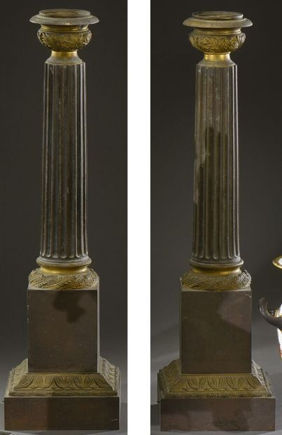 null Pair of large carcel lamps in patinated sheet metal and gilt bronze in the form...