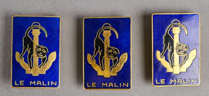 France Lot de trois insignes "Le Malin"

En métal et émail, fabrication Augis St...