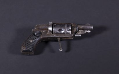 null FRANCE

Revolver Hammerless - Calibre 5 mm

A cadre fermé, barillet 6 coups,...