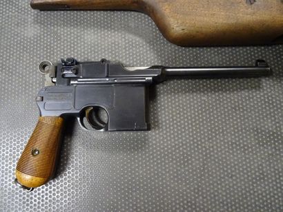 null ***** ALLEMAGNE

Pistolet C96 calibre 7,63

Fabrication Mauser, numéro de série...