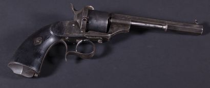 null FRANCE

Revolver type Lefaucheux 1858 par Lepage Frères à Paris 

Carcasse acier...