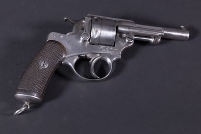 null FRANCE

Revolver modèle 1873

Carcasse acier à cadre fermé, plaquette de crosse...