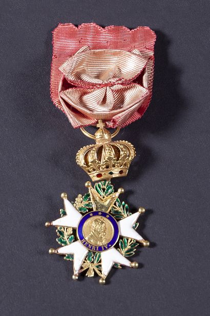 FRANCE 

Étoile de la Légion d'Honneur Monarchie...