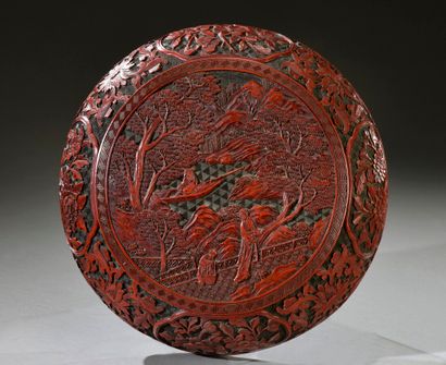 null 
CHINE - Période QIANLONG (1735-1796)




Boîte lenticulaire en laque cinabre




Le...