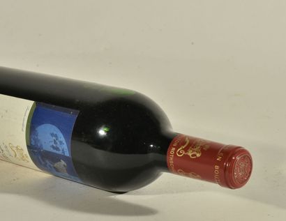 null 1 - B - CHÂTEAU MOUTON ROTHSCHILD (e.l.a; contre-étiquette légèrement abimée)...