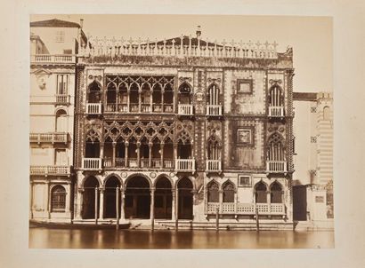 null Carlo NAYA (1816-1882), 

Trois vue de Venise, 

Réunion de trois tirages albuminés...