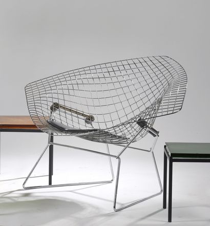 null Harry BERTOIA (1915 - 1978)

Edition Knoll international

Modèle Diamond Chair

structure...