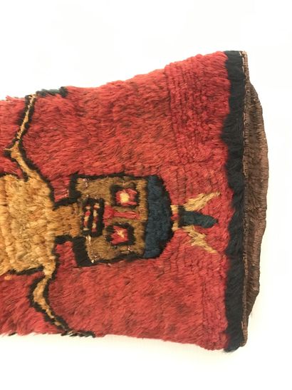 null Petit sac décoré d'un personnage stylisé

Culture Huari, sud du Pérou

Horizon...