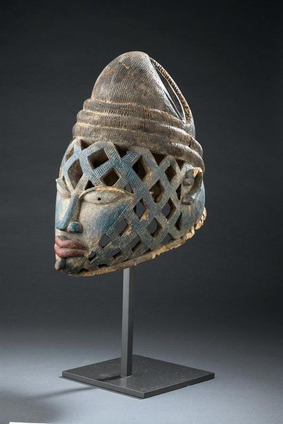 null Masque Yorouba - Nigeria

Bois

H. 35 cm



Provenance

Martial Bronsin, Bruxelles

Collection...