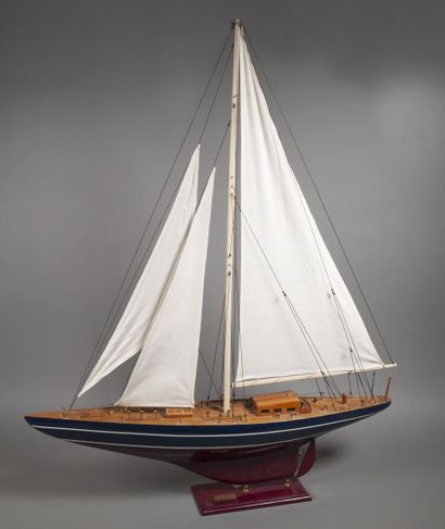 Maquette du Yacht Endeavour