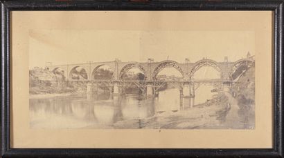 null H. PROMPT (XIXe)

Viaduc ferroviaire en construction sur le Tarn à Albi, 1864...