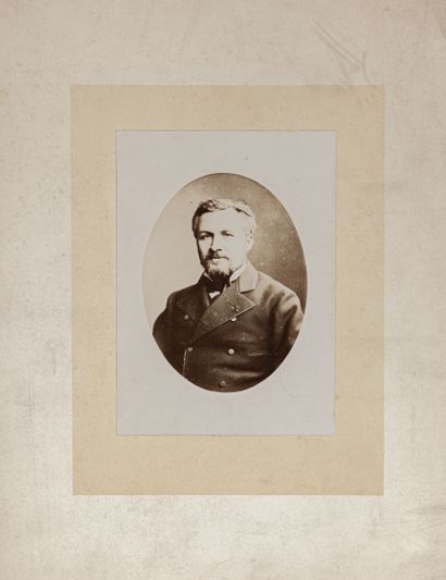 null Charles-Joseph LAMEIRE (1832-1910) 

Très important ensemble d'archives photographiques,...