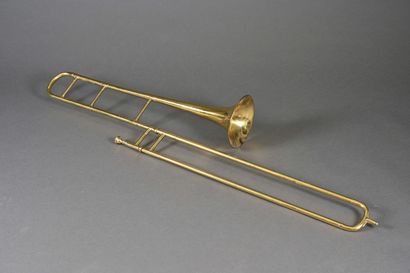 null Trombone à coulisse Couesnon et Compagnie année 1929. Avec une embouchure de...