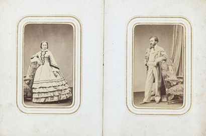 Portraits, France 1860/1900 
Réunion de deux...