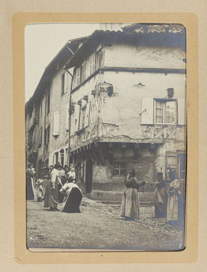 null Paysages du Lyonnais, circa 1900

Remarquable album amateur composé de cent...