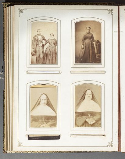 null Album de famille 1860/1900

Ensemble de quatre-vingt (80) épreuves albuminées...