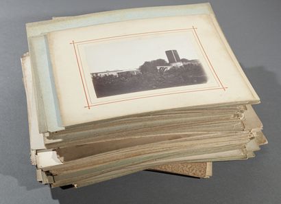 null Importante archive familiale à la découverte

Plus de cent-cinquante (150) épreuves...