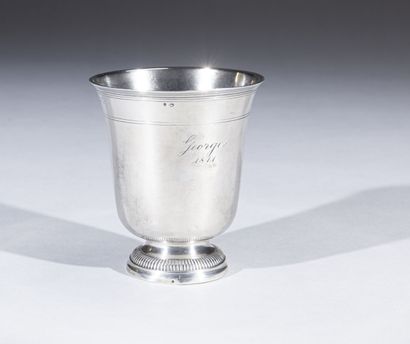 null Silver tulip tumbler, on a pedestal with gadroons, engraved with fillets under...