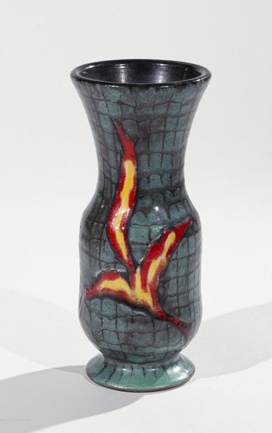 null MISSY ANNECY atelier de René ANCHIERRI (1905 - 1987)

Vase en céramique émaillée...