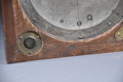 null LENOIR à Paris - XIXe siècle

Instrument de marine, composé d'un cadran d'orientation...
