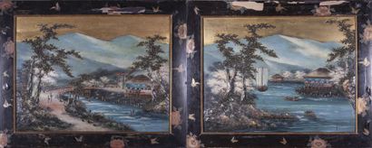 null JAPON - Période MEIJI (1868-1912) 

Paire de panneaux peints en relief à décor...