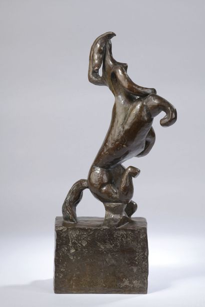  Henri LAURENS (1885-1954) 
La Centauresse, 1953 
Épreuve en bronze à patine brune,...