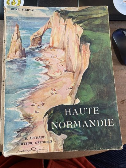 null [NORMANDIE]. 11 volumes:



[Normandie - Saintonge - Maine - Perche] - Collection...