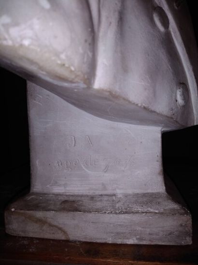 null PH. BENEZECH (XIXe siècle)

Buste d'homme en redingote

Sujet en plâtre marqué...