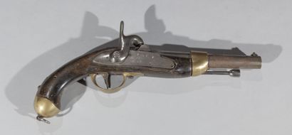 null France

Pistolet 1822 T BIS - Copie ancienne 

Monture bois abimée, platine...