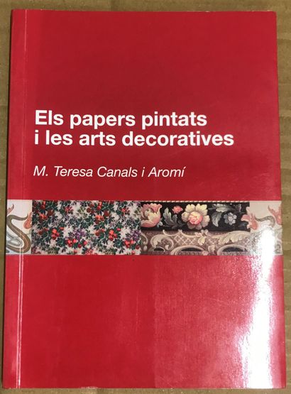 null Cinq ouvrages en italien et un en espagnol concernant l'Histoire du papier peint,...