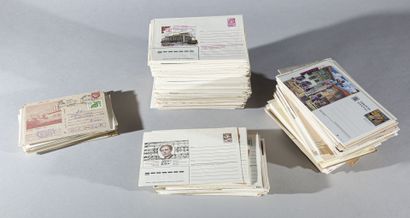 null Carton avec environ 1000 entiers postaux du monde, dont France neufs ou oblitérés...