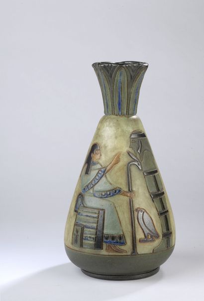 null Travail français du XXe siècle.
Grand vase en céramique émaillée avec un décor...