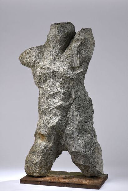 null Denis MONFLEUR (né en 1962)
Torse d'homme
Sculpture en granit (taille directe),...
