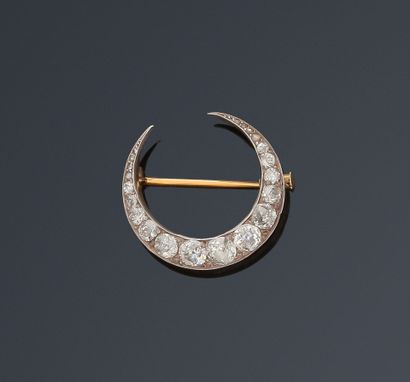 Brooch in yellow gold 18k (750 thousandths)...