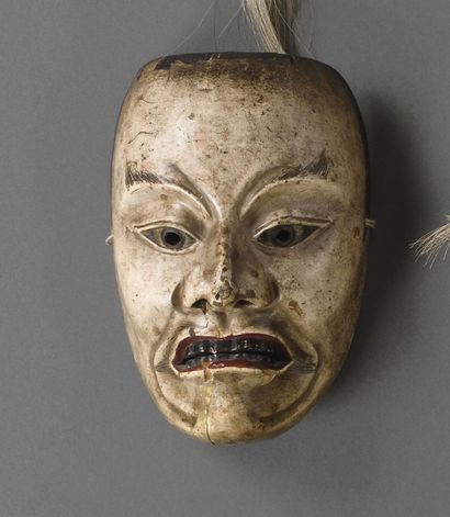 null JAPON - Début de période EDO (1603-1868) 

Masque de théâtre Nô en bois laqué,...