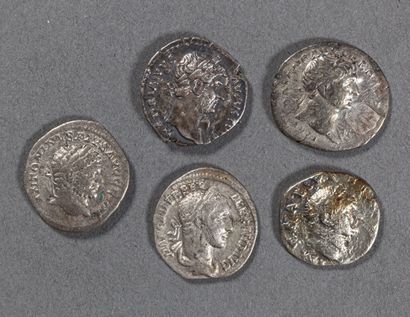 null Lot de 5 deniers d'argent: Vespasien, Trajan, Hadrien,Caracalla, Sévère Alexandre,...