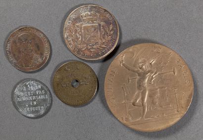 null Lot comprenant : 

- Monnaie de Paris, une médaille de bronze par Daniel Dupuy,...