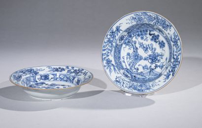 null CHINA, 18th century

Pair of blue and white porcelain hollow bowls decorated...