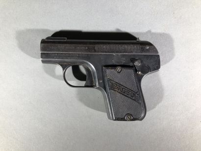 null ***** Belgium

Bayard pistol, traces of oxidation

Caliber 7.65

12,5cm

Sold...