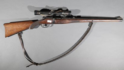 null ***** Austria

Steyr rifle 1905 7X64 ?

Wooden frame, checkered grip, breechblock,...