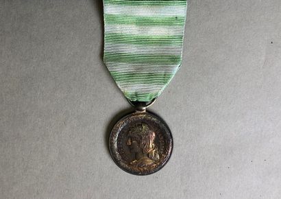 null France

Médaille commémorative de la Première Expédition de Madagascar 

En...
