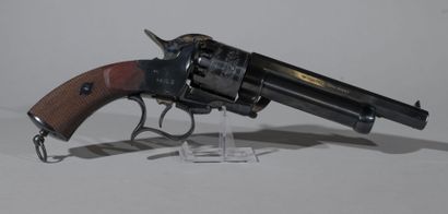 USA

Copy of Lemat Cavalry revolver 9 shots...