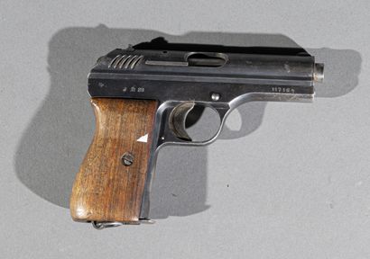 null ***** Czechoslovakia 

Semi-automatic pistol CZ 29, 9MM short or parabellum

Wooden...