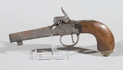 France

Pistol with trunk with piston with...